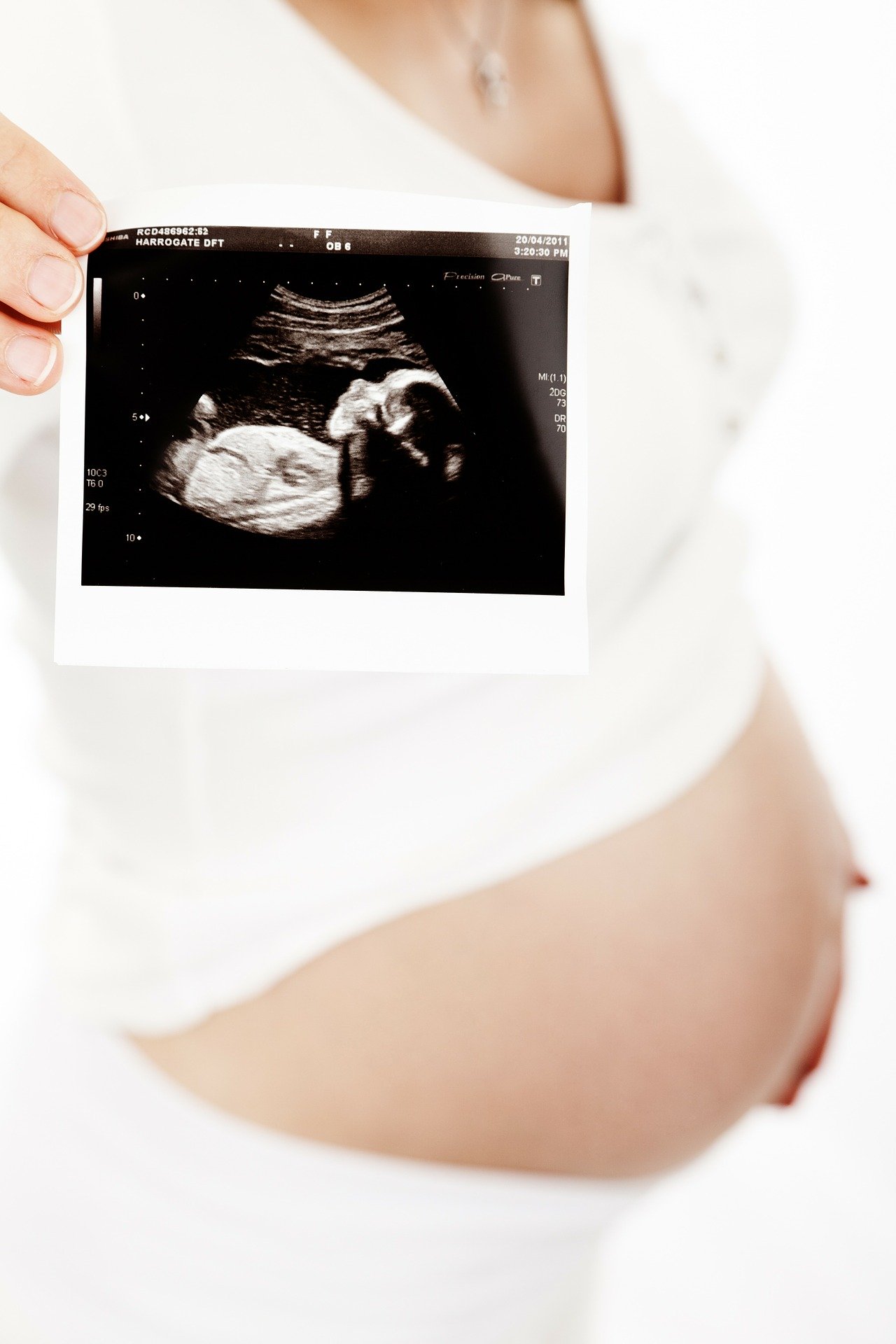 Surrogacy: how to avoid being scammed?